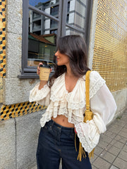 Lace Detail Ruffle Blouse in Cream - Shipping/Envio 24/04 to 30/04