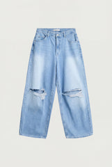 WIDE LEG JEAN WITH DISTRESSED KNEE DETAIL