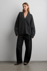 HIGH RISE BARREL LEG JEAN
