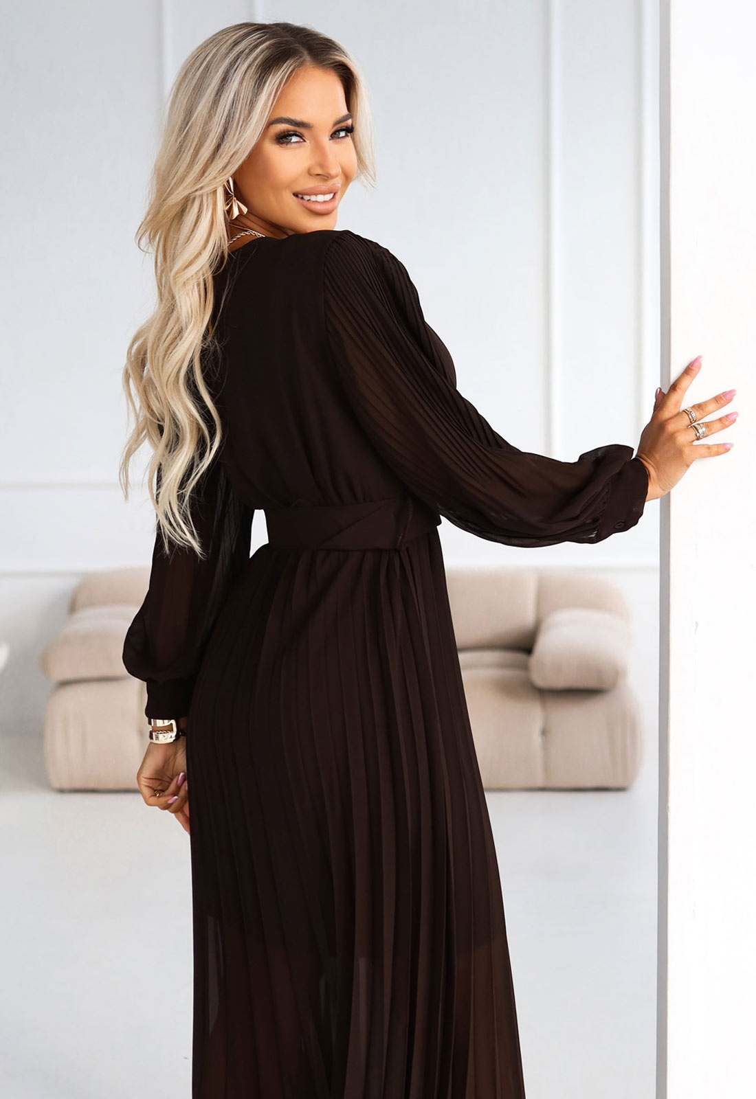 LBD Exclusive Black Klara Dress