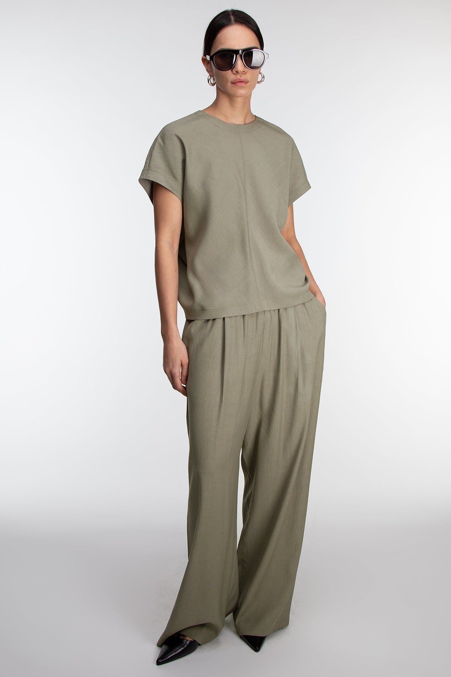 CRINKLED RAYON TOP
