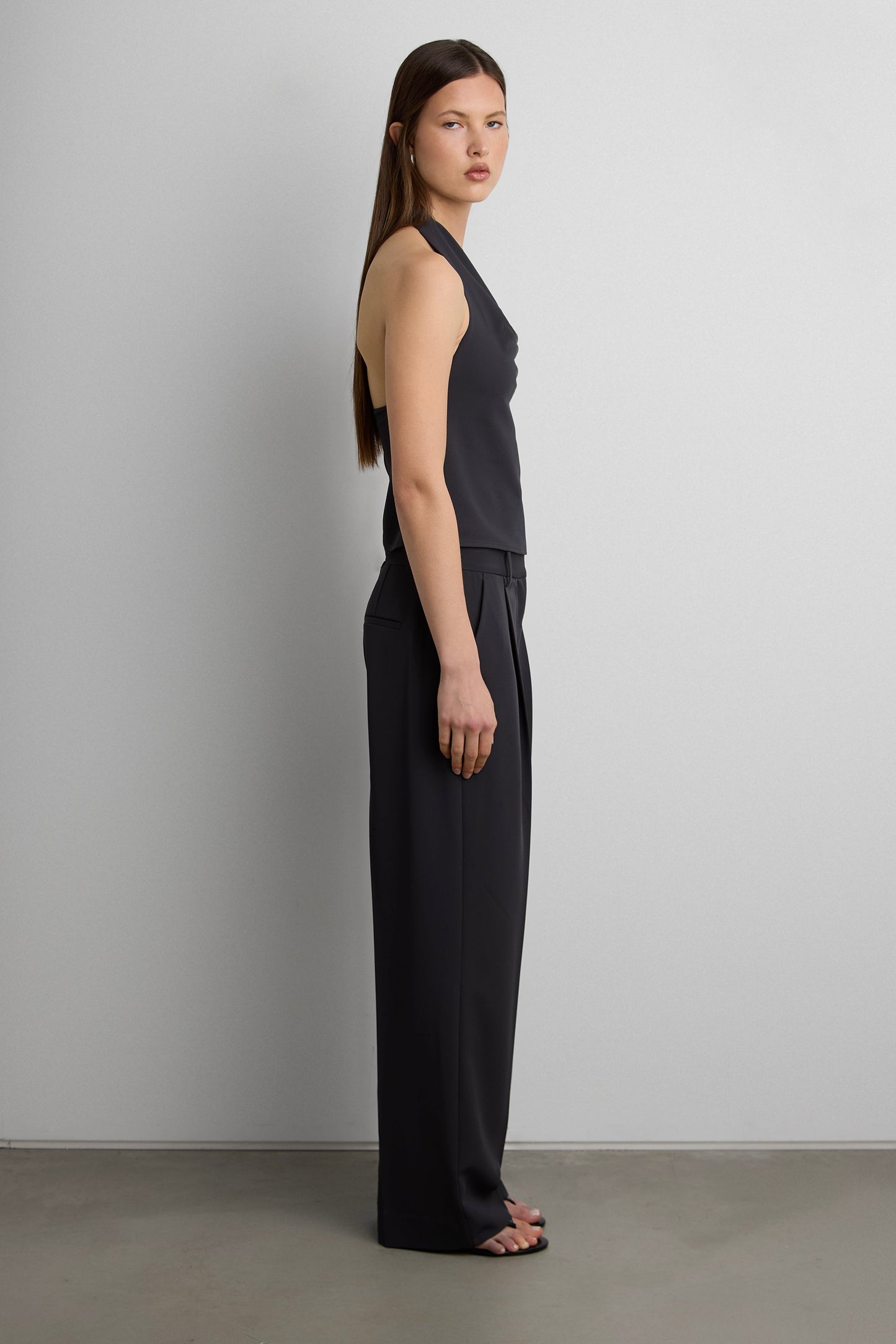 HALTER COWL NECK TOP
