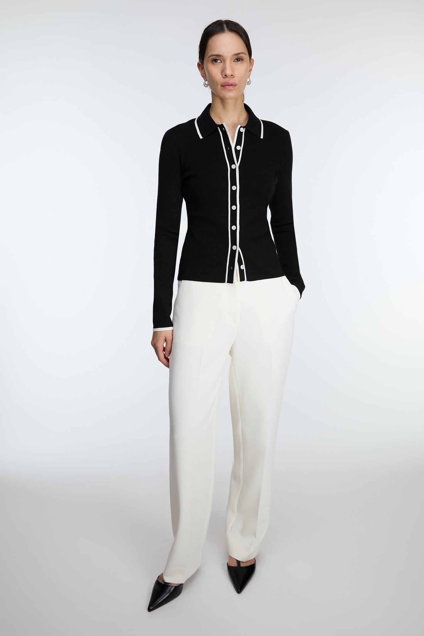 CONTRAST TRIM BUTTON FRONT COLLARED CARDIGAN