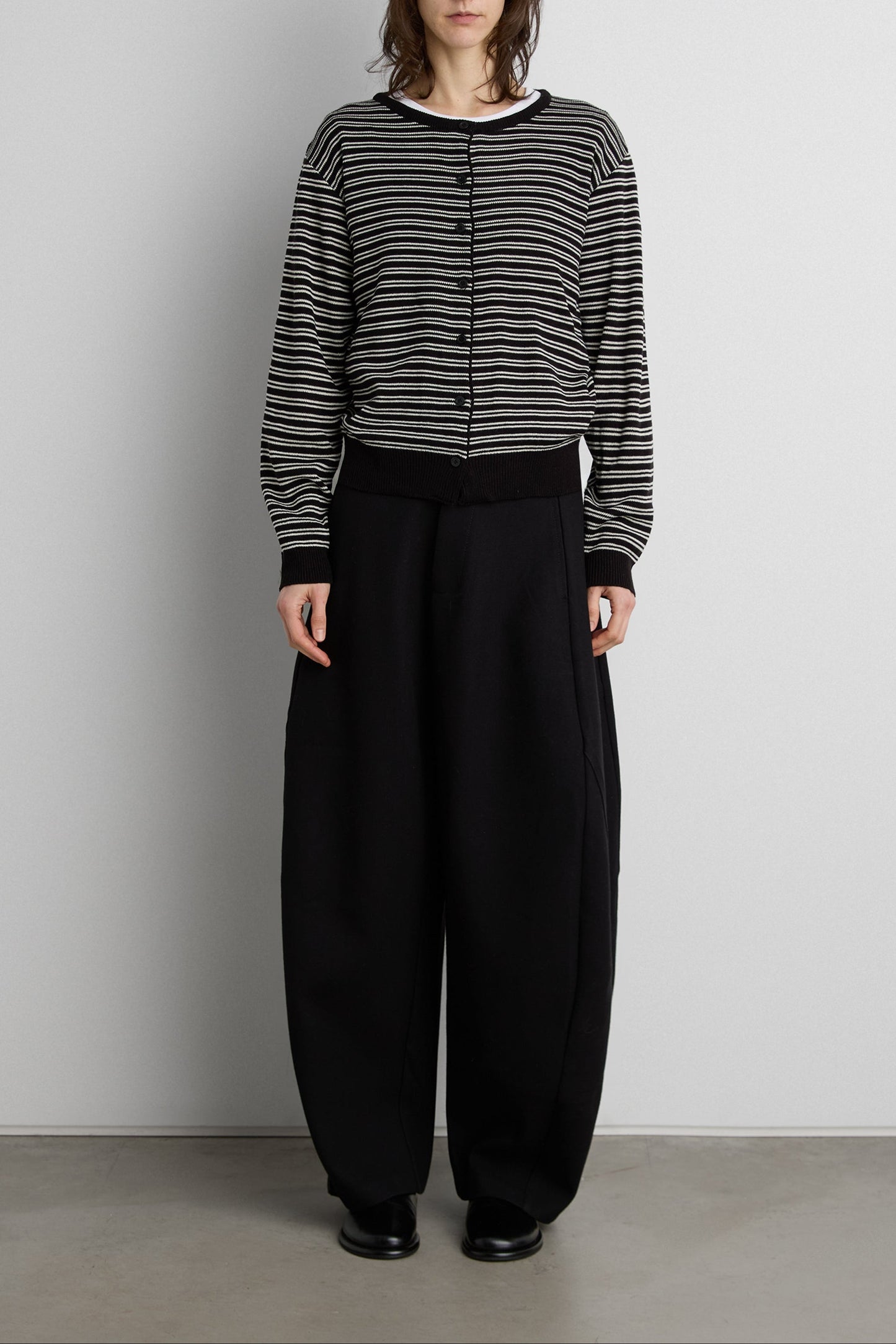 STRIPED ROUND NECK BUTTON UP CARDIGAN