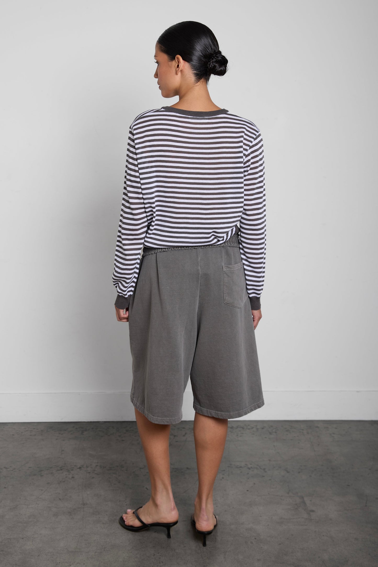 STRIPED ROUND NECK CARDIGAN
