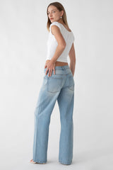 STRAIGHT LEG MID-RISE JEAN