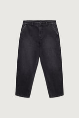 WASHED BLACK TAPERED LEG JEAN