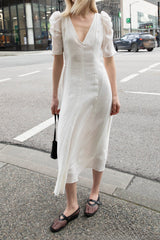 V-NECK PUFF SLEEVE MAXI DRESS