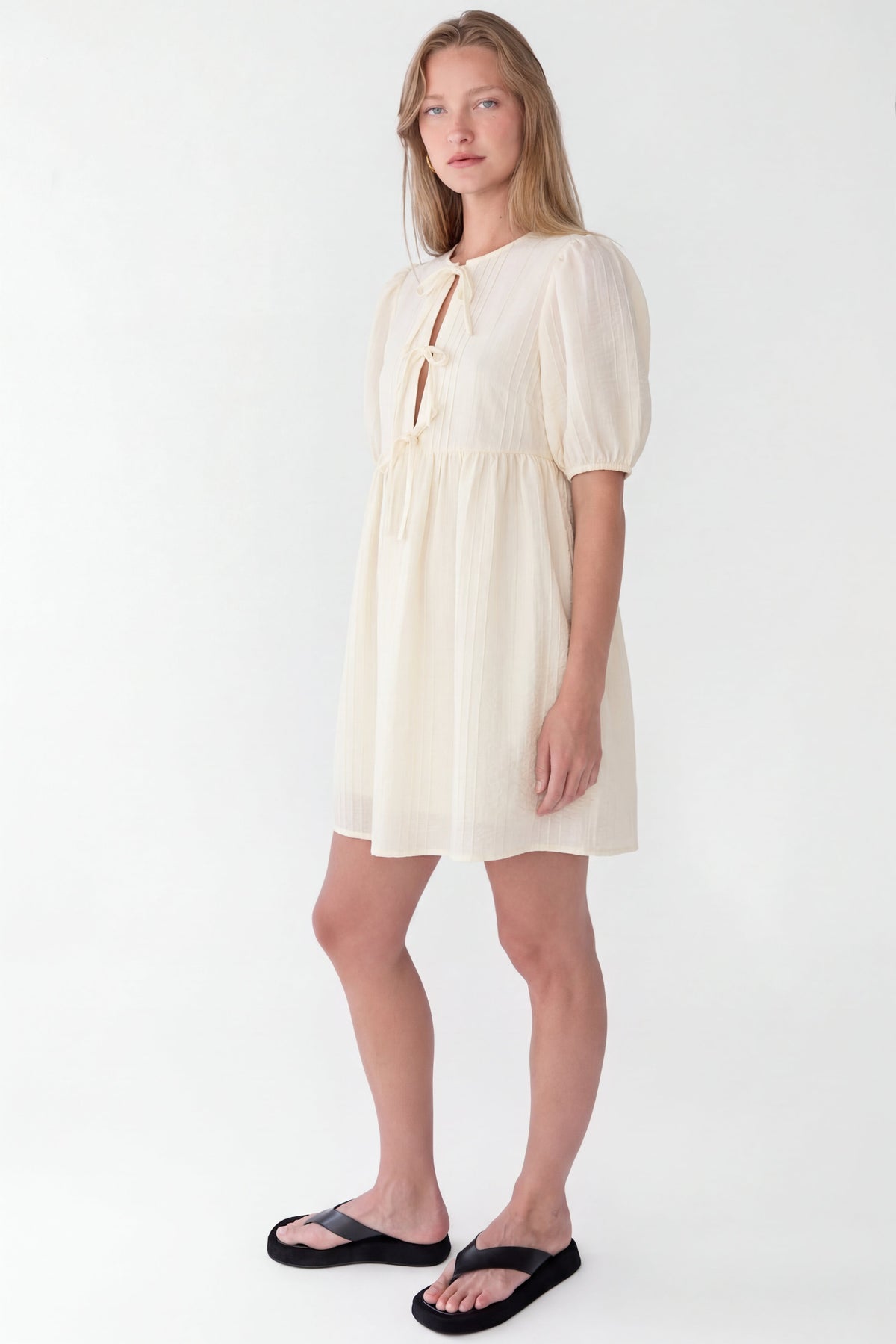TIE-FRONT BABYDOLL MINI DRESS