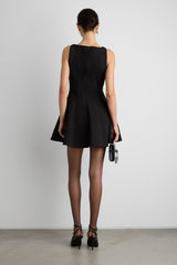 BOAT NECK SLEEVELESS MINI DRESS