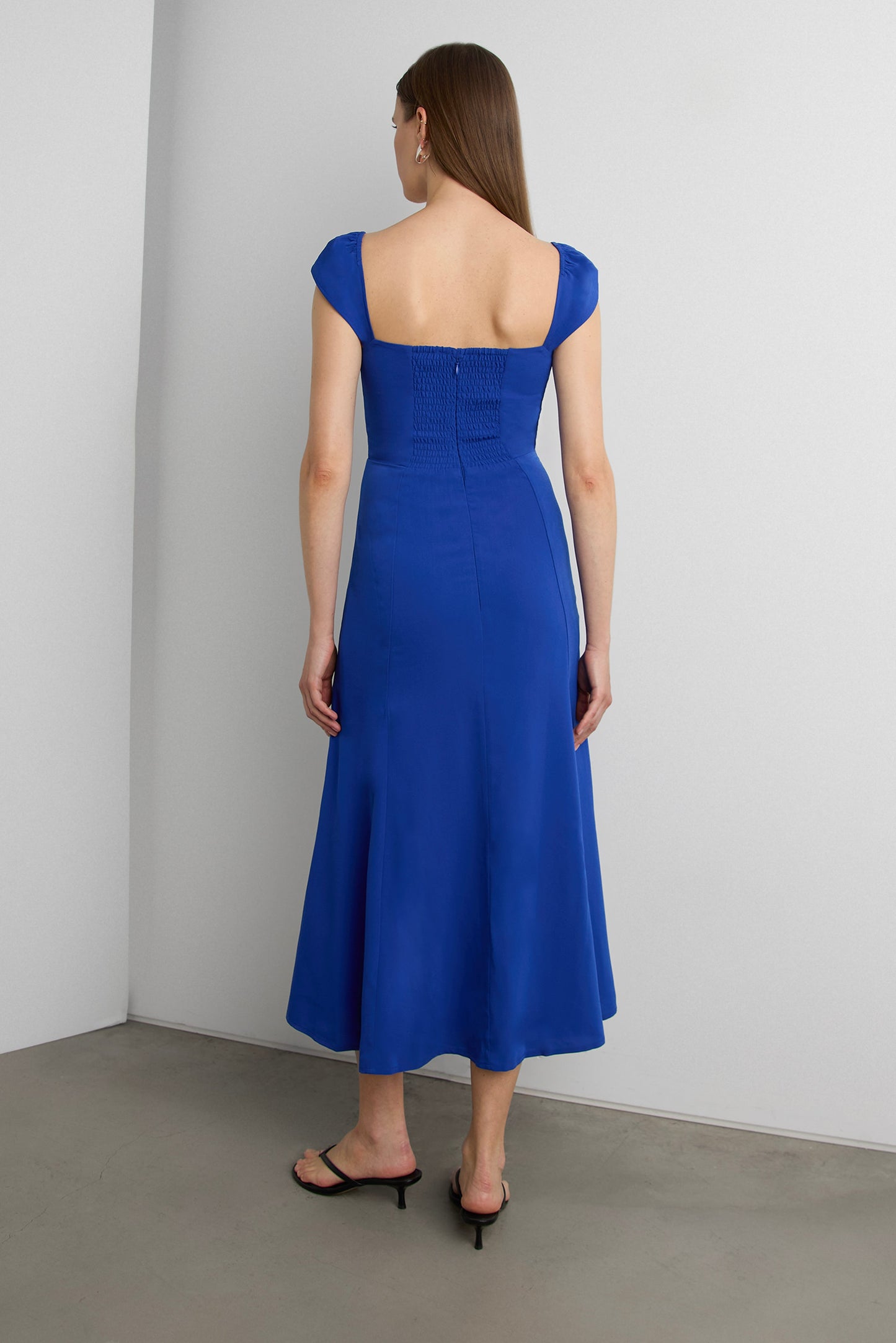 SWEETHEART NECKLINE CORSET MIDI DRESS