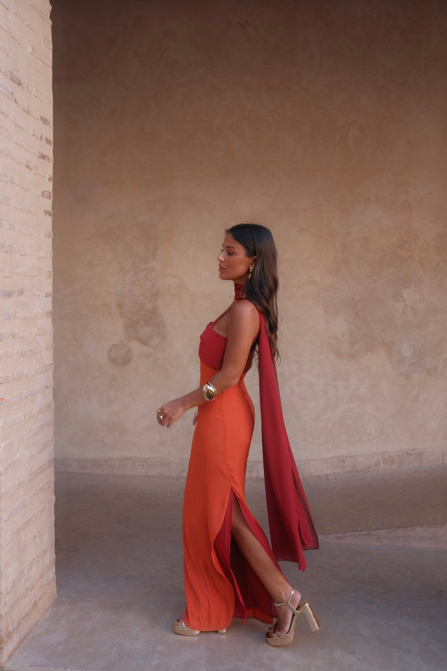 Zahara Dress in Orange and Red - Shipping/Envio 25/05 to 29/05