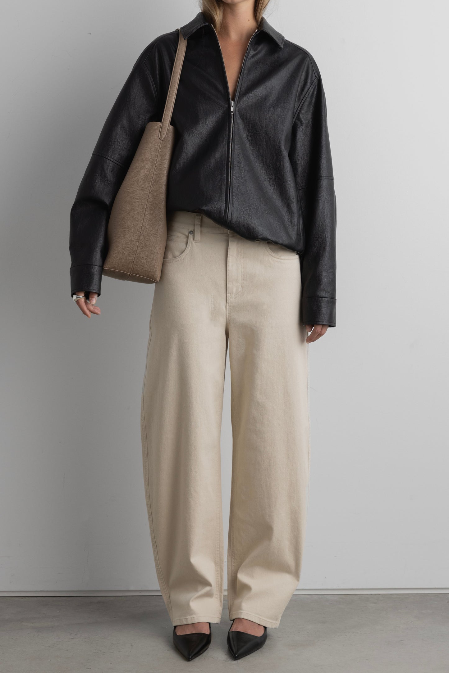 REGULAR LENGTH TWILL BARREL LEG PANT