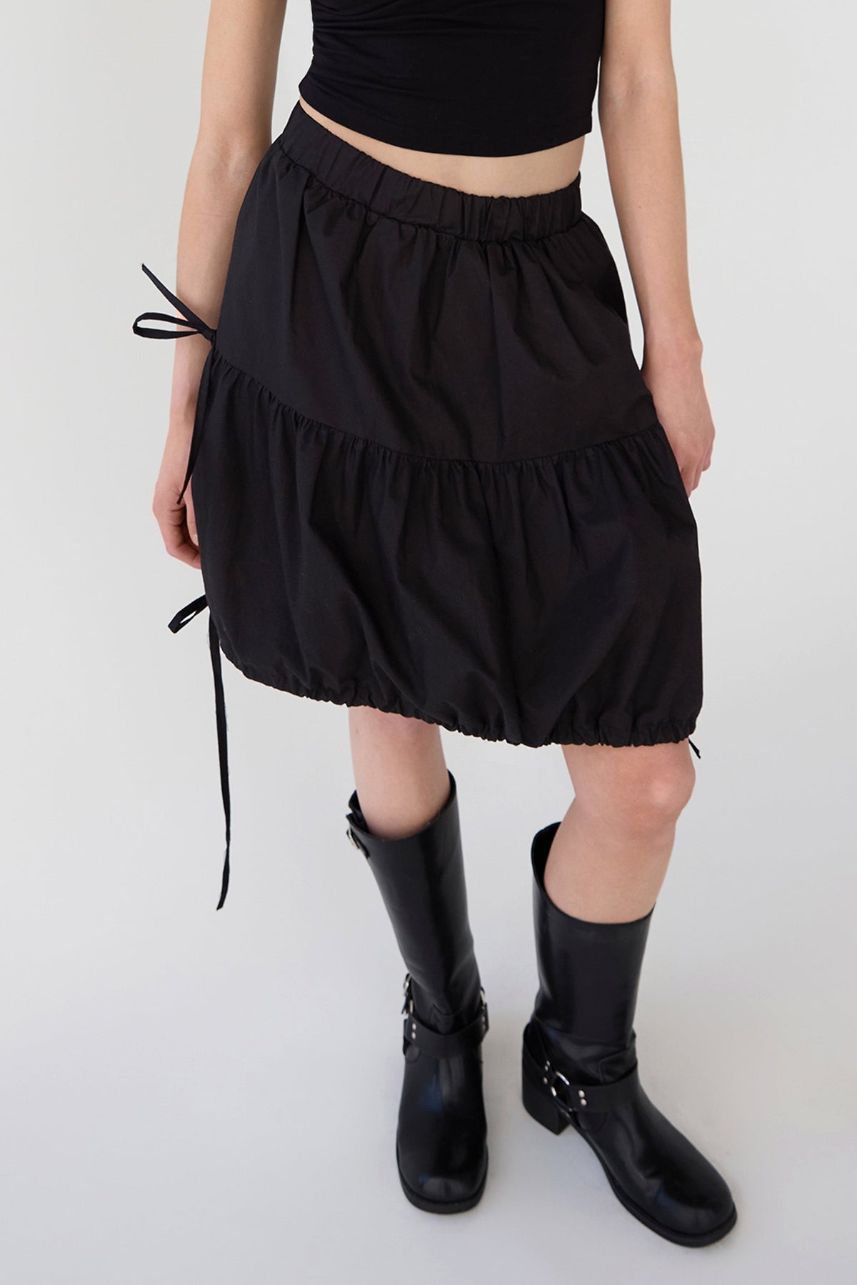 TIERED BOW MINI SKIRT