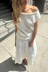 RELAXED OFF THE SHOULDER SWEATER