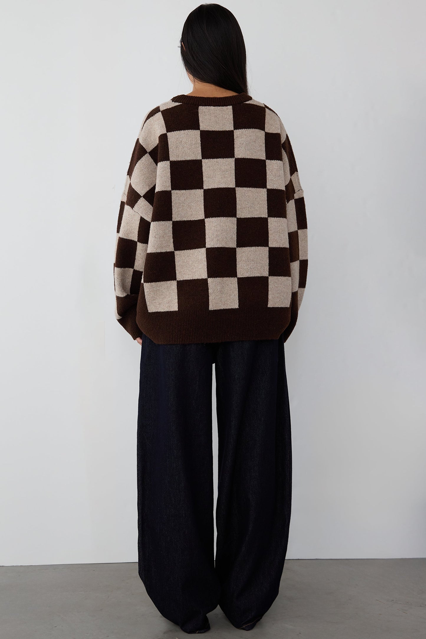 CREWNECK SWEATER