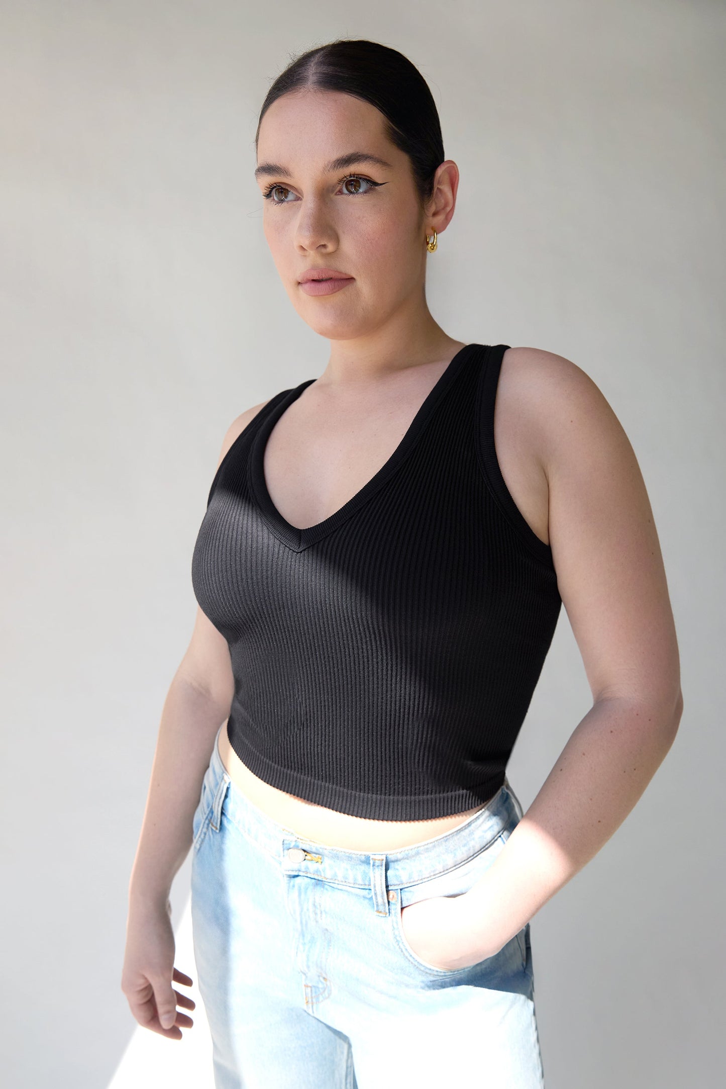 RIBBED BUILT-IN BRA TOP