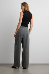 FITTED MOCKNECK TANK TOP