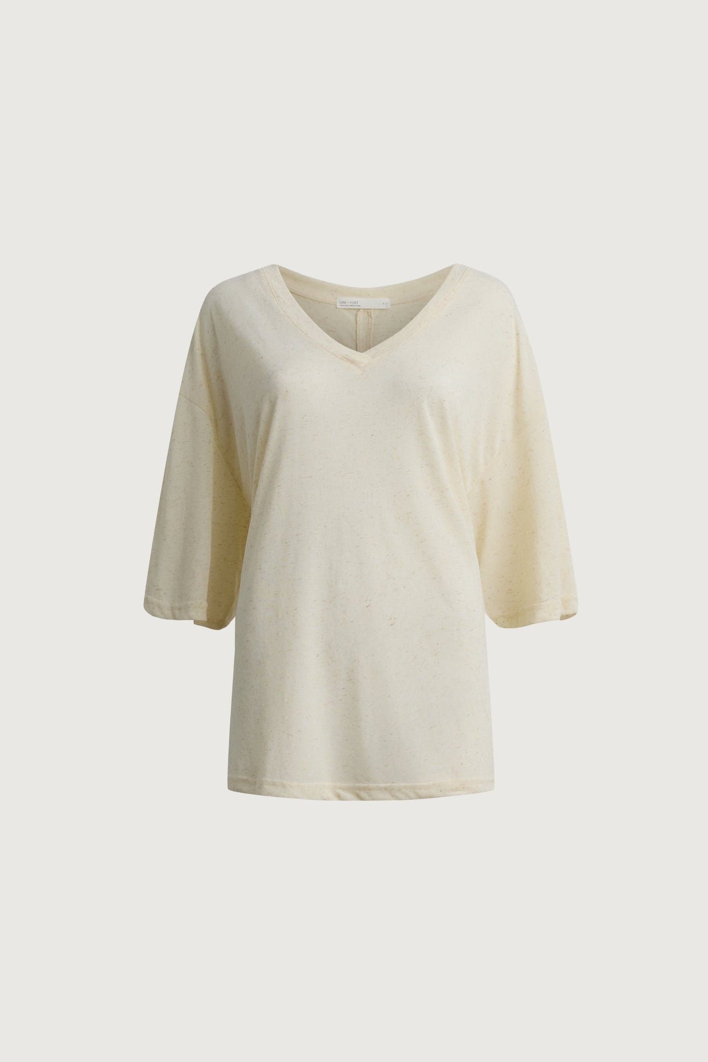 OVERSIZED V-NECK T-SHIRT