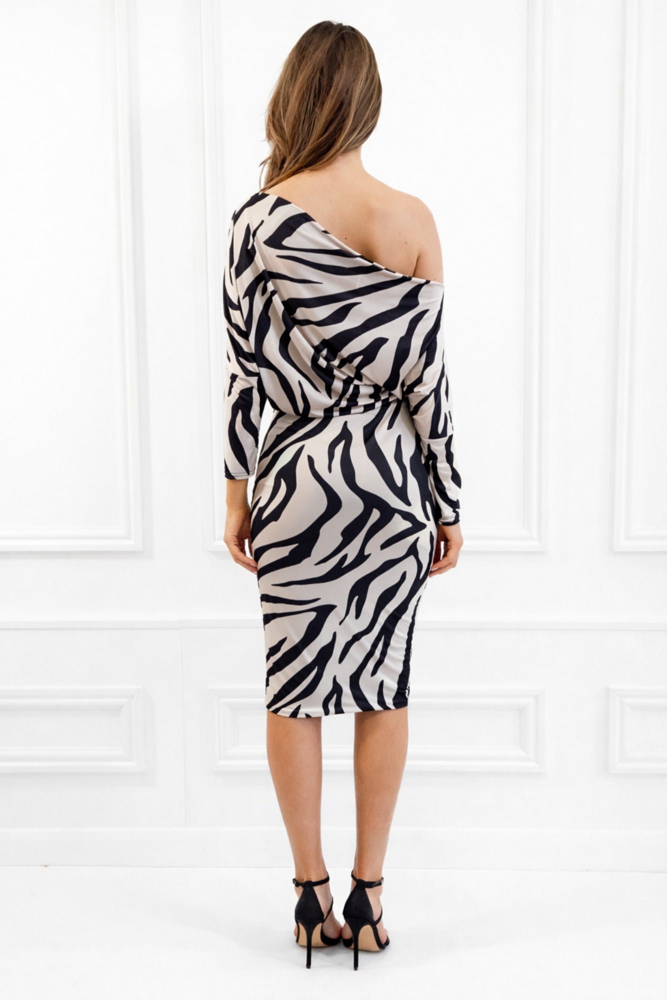 Honor Gold Zebra Print Aubrey Midi Dress
