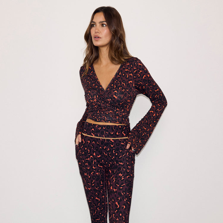Dark Leopard Ballet Wrap